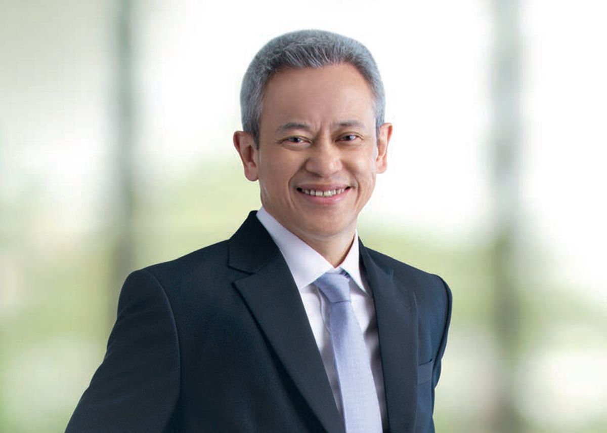 Mr. Saroj Putthammawong