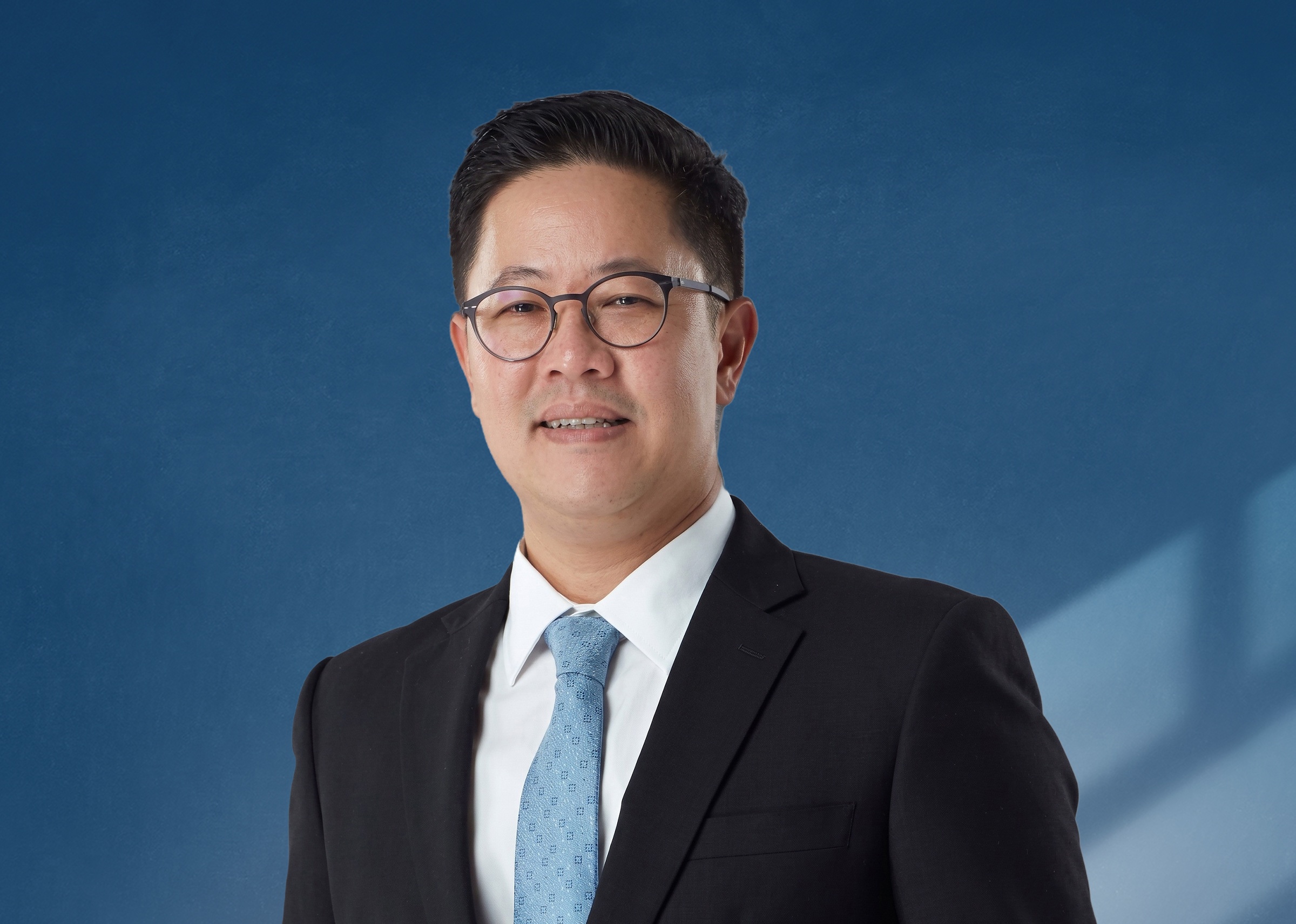 Mr. Kunatip Pasuvanichphong