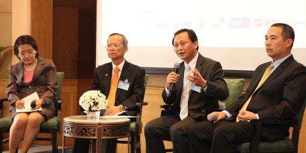 CEO ร่วมเสวนา "บทบาทคณะกรรมการบริษัทกับการกำกับดูแลกิจการ" ในงาน National Director Conference 2012