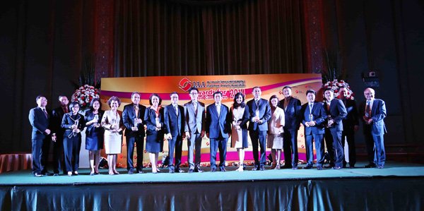 พีทีที โกลบอล เคมิคอล รับรางวัลยอดเยี่ยม IAA Awards for Listed Companies 2014 ต่อเนื่องเป็นปีที่ 5